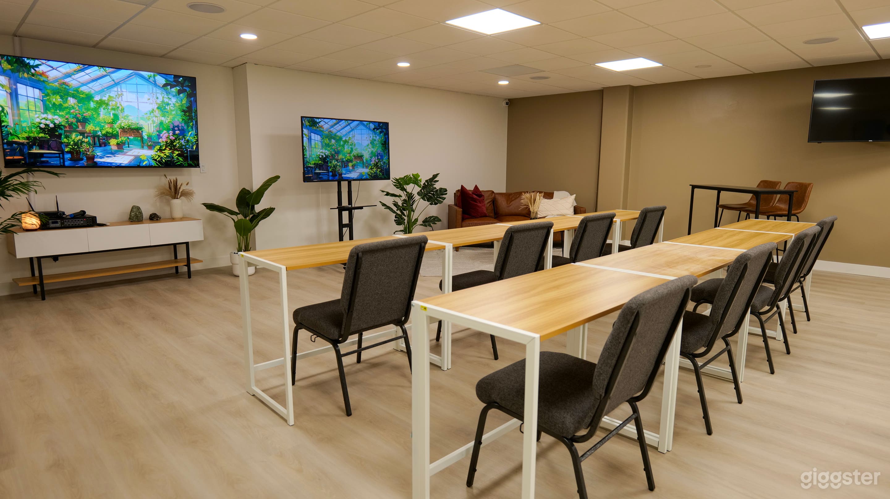 Central San Diego Event Space Photo 1