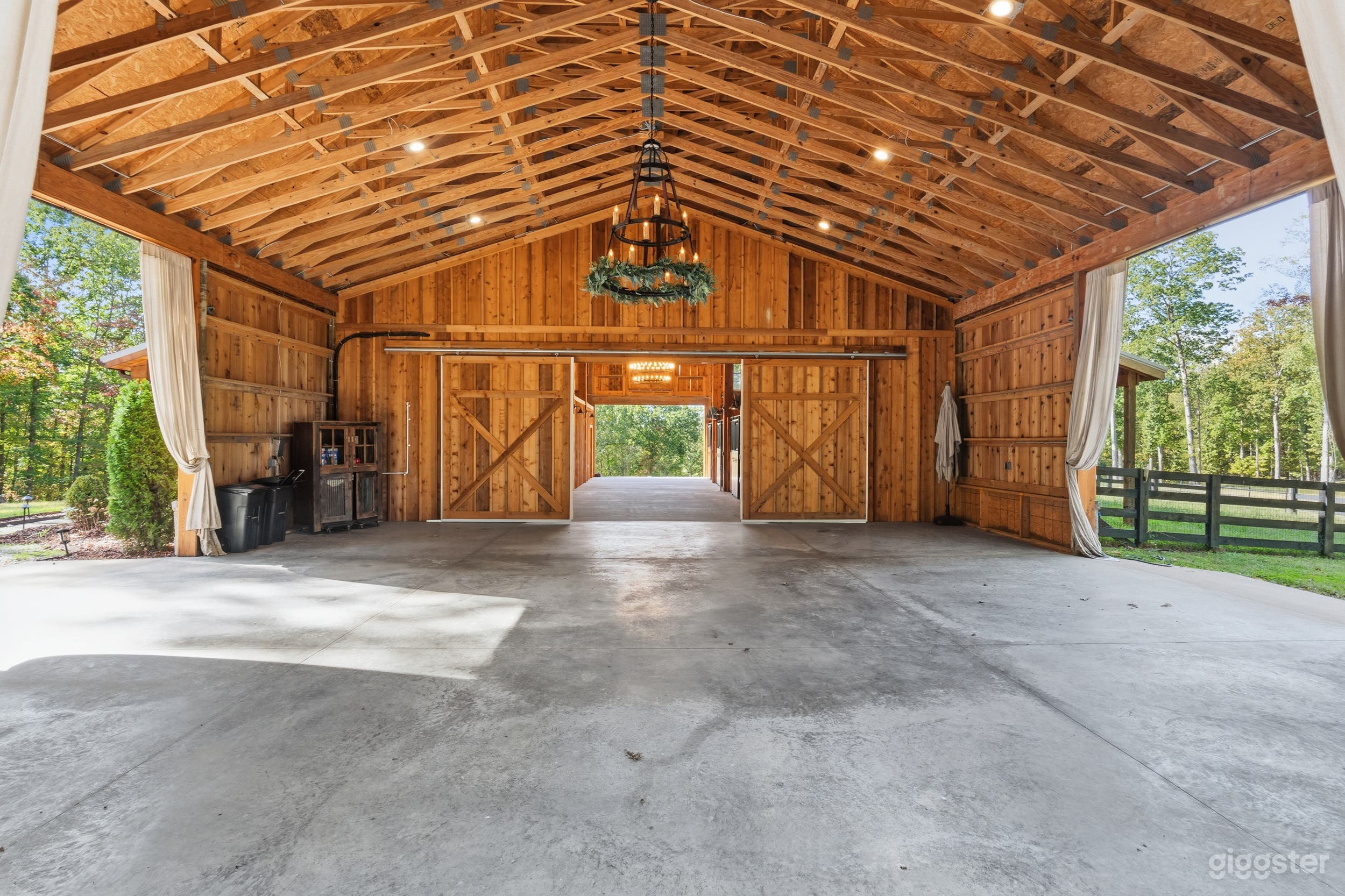 Cinematic Barn Set on 22 Private Acres | Ranch in Franklin Photo 4