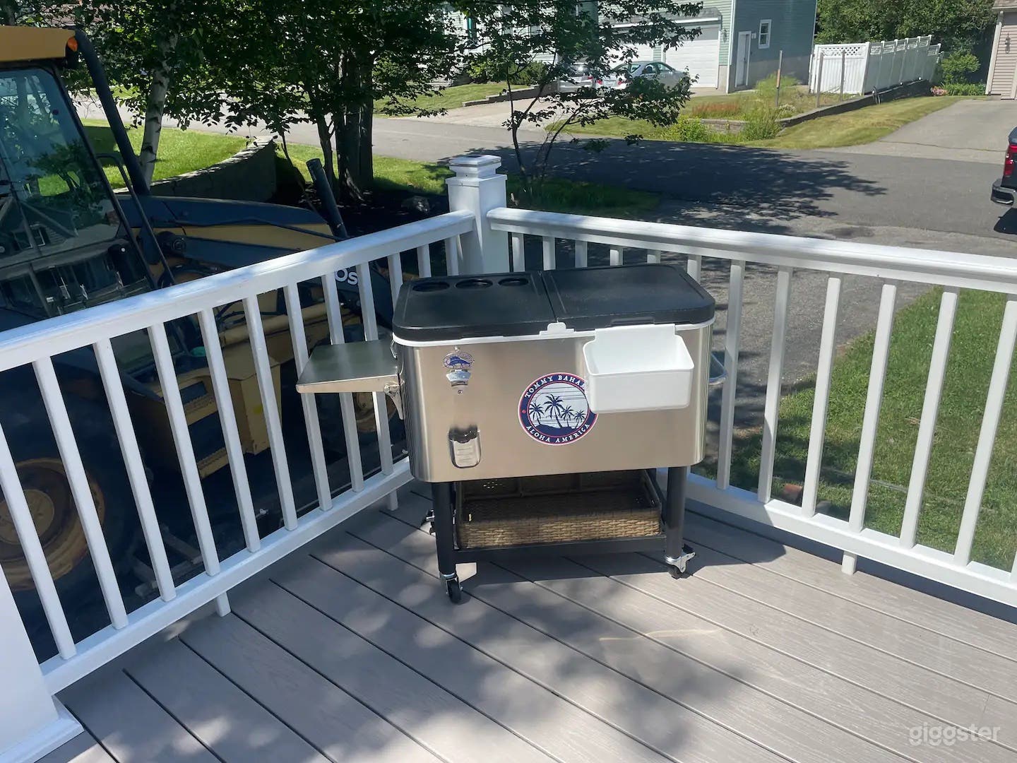 The Razzle Dazzle Beach Getaway House  Photo 4