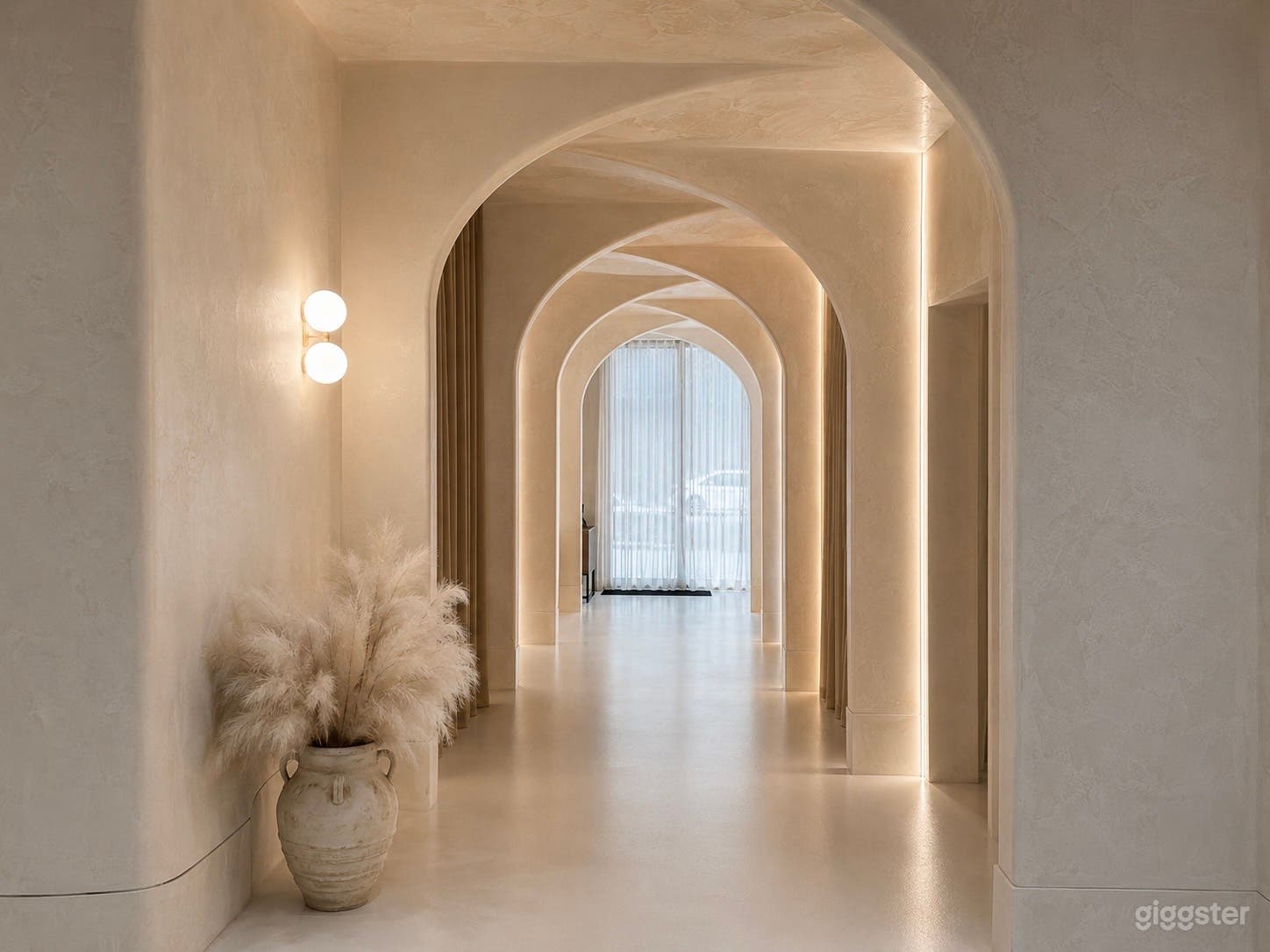 Luxury Arch Studio — Venetian Plaster + Natural Light Photo 1
