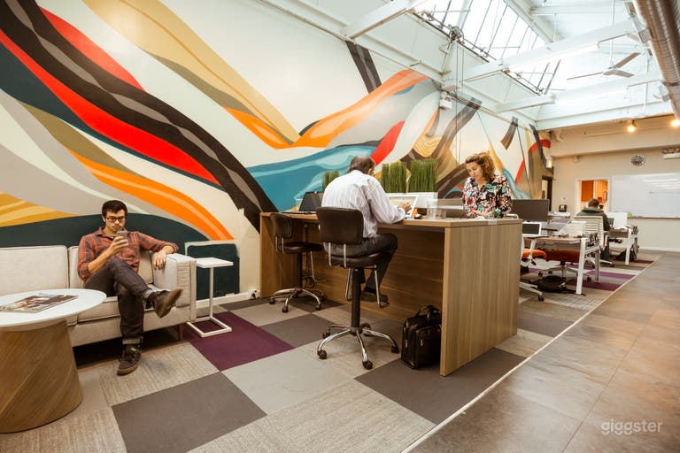  Filming Location or Large Meeting Space 