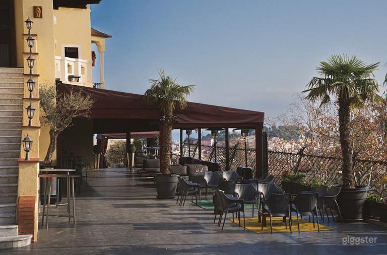  El Edificio Modernista para Producciones y Eventos 