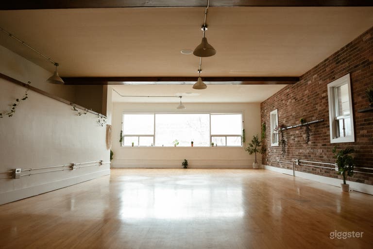  Open-concept wellness & event space in the heart of downtown 