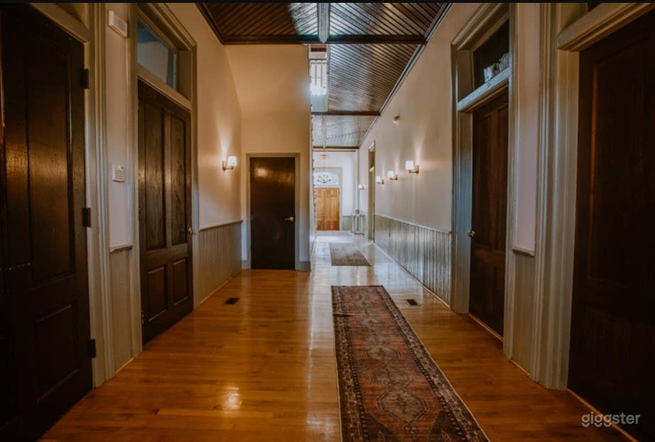 Classroom 2 in a Restored Historic Venue Photo 4