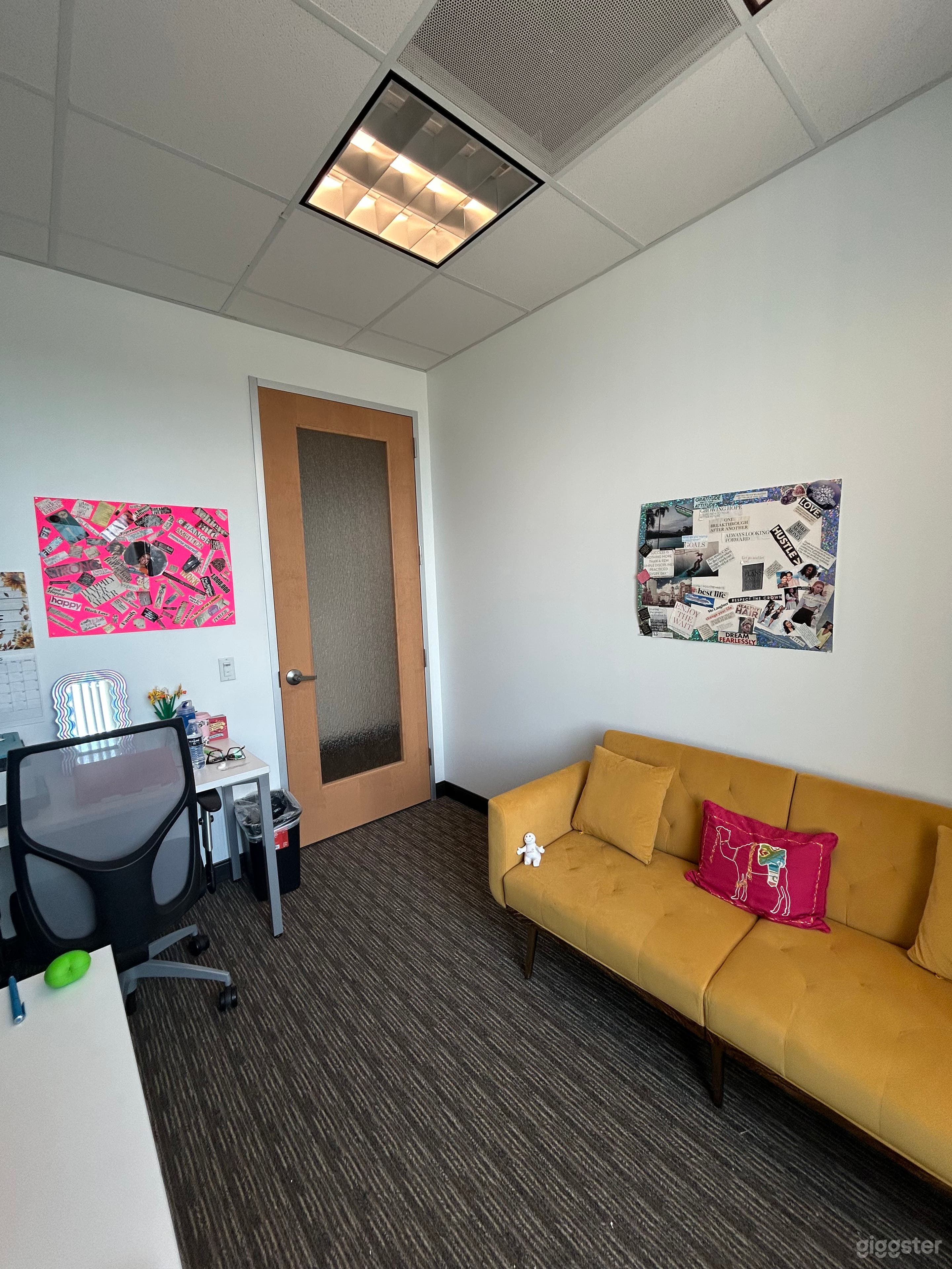 Therapy/Wellness Office Suite – Fully Furnished &amp; Secure Ac Photo 1
