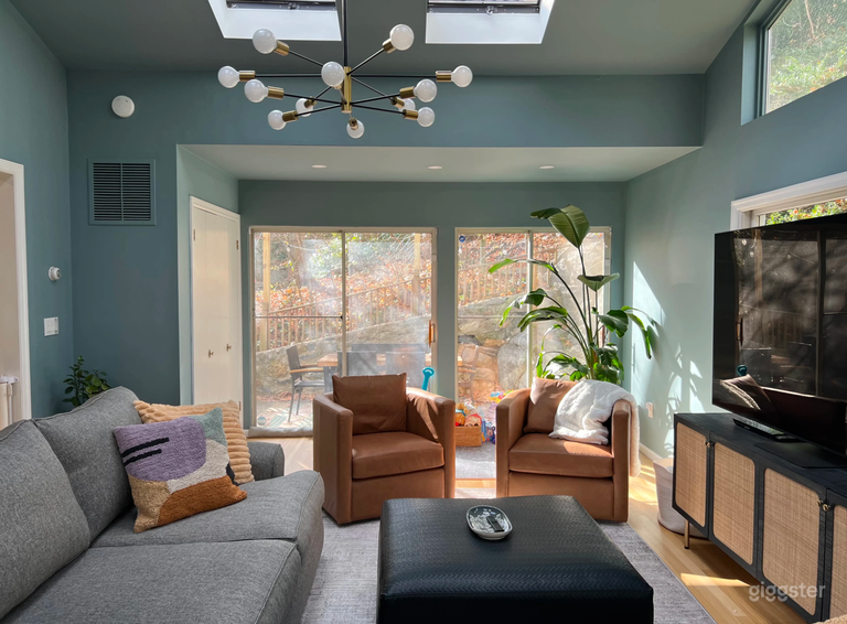  Maison Boho Chic avec plan ouvert et grande lumière naturelle ! 