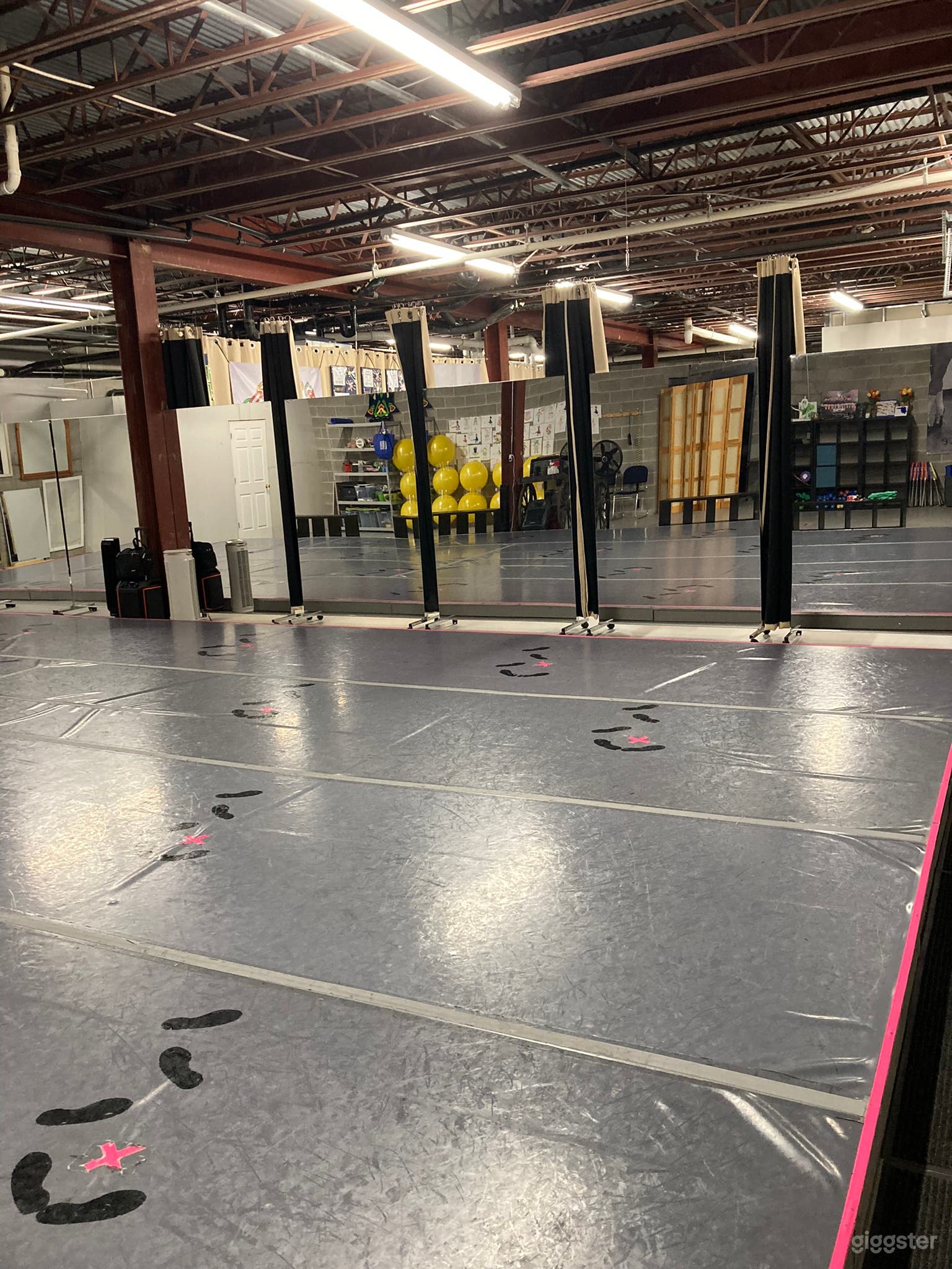 Vibrant Dance Studio in Bridgeville, PA Photo 1