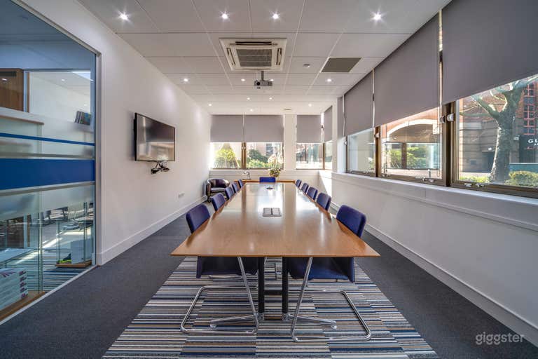 Victorian-Style Commercial Building Office Space 