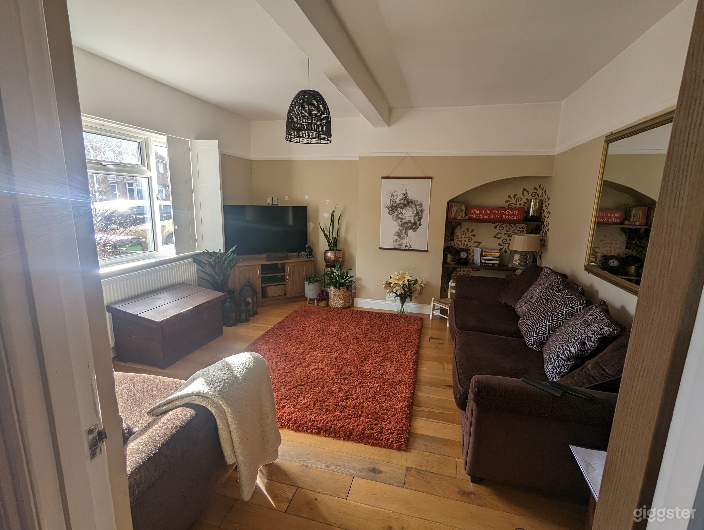 Superb coastal location Photo 1