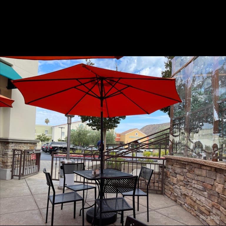  Bright, Modern Event Space with a Cozy Café Vibe 