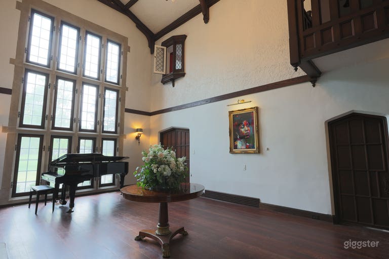  The Rose: Legendary Tudor Once Home to a Queen 