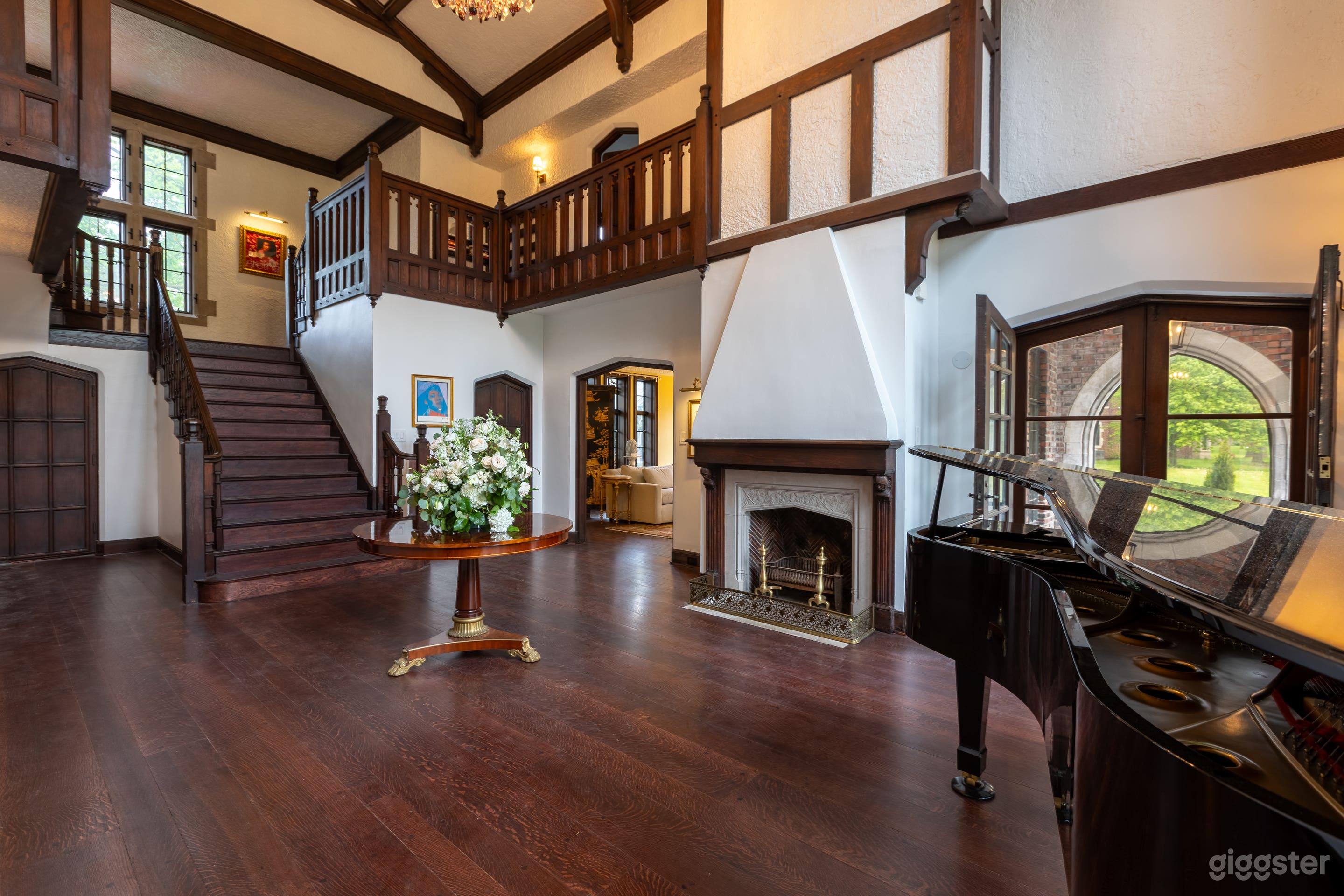 The Rose: Legendary Tudor Once Home to a Queen Photo 4