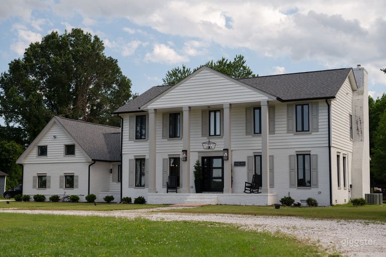  A Tranquil Countryside Escape 