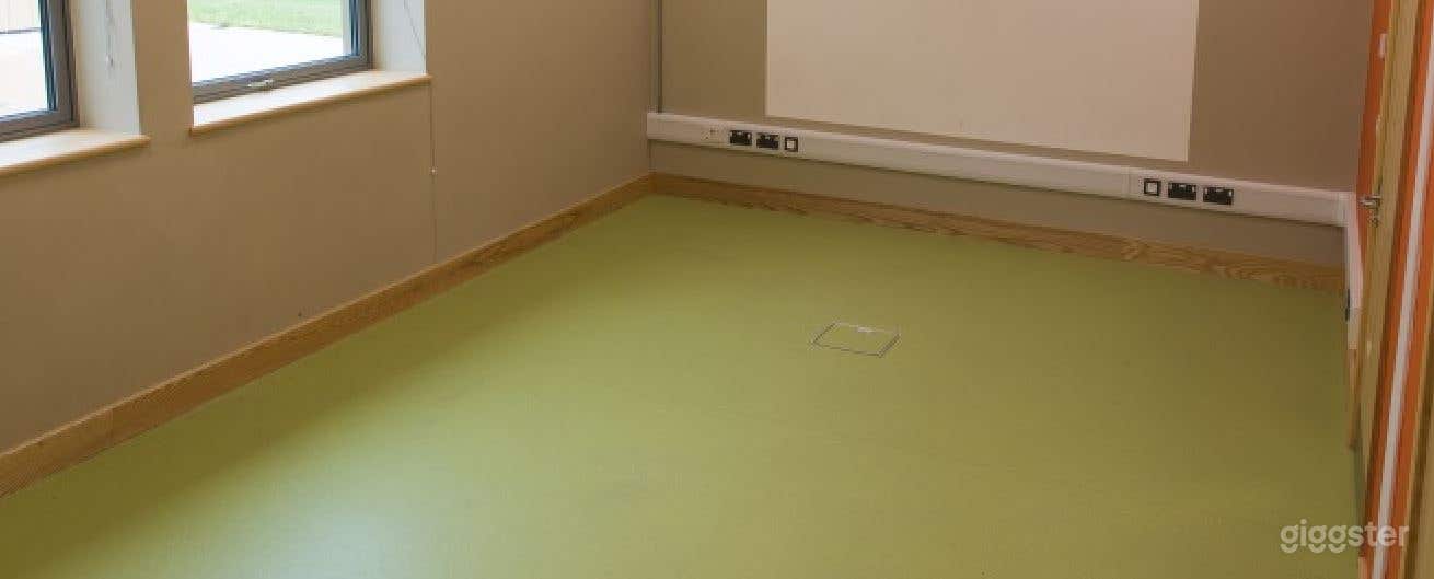 Pullinger Room for Meetings and Counselling  Photo 4