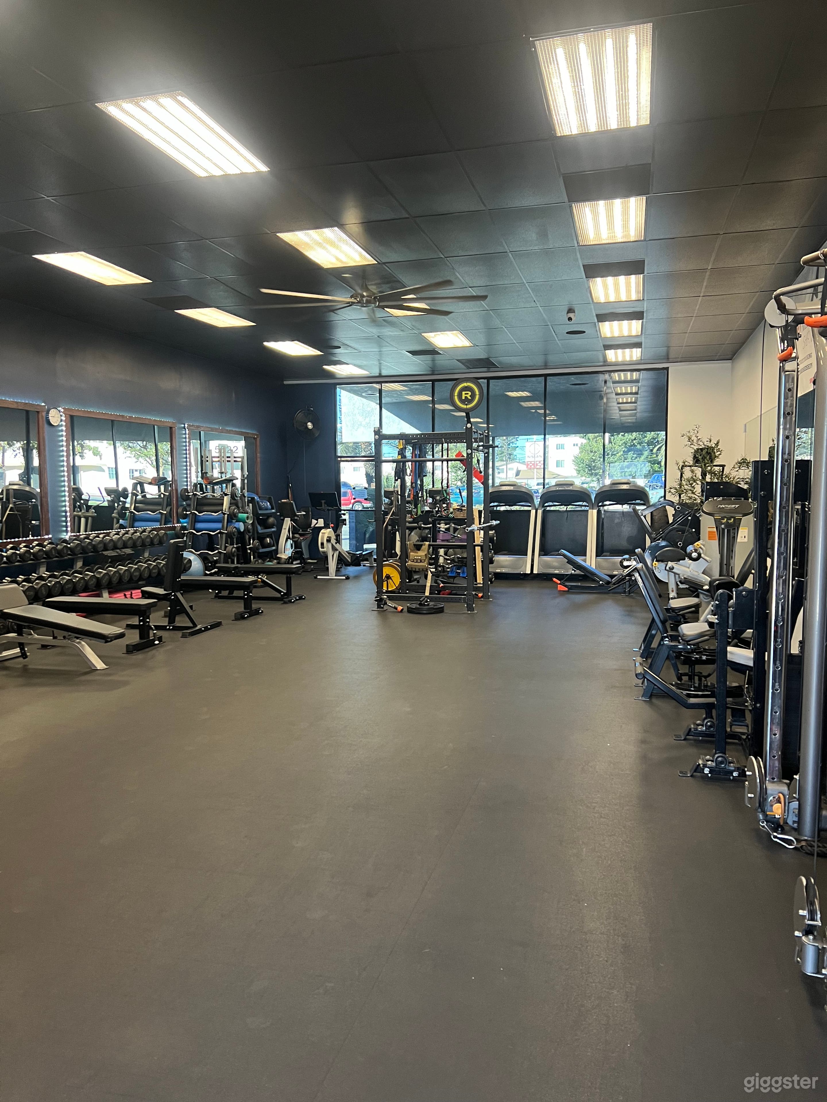 Gym Fitness Facilities available for all events Photo 2