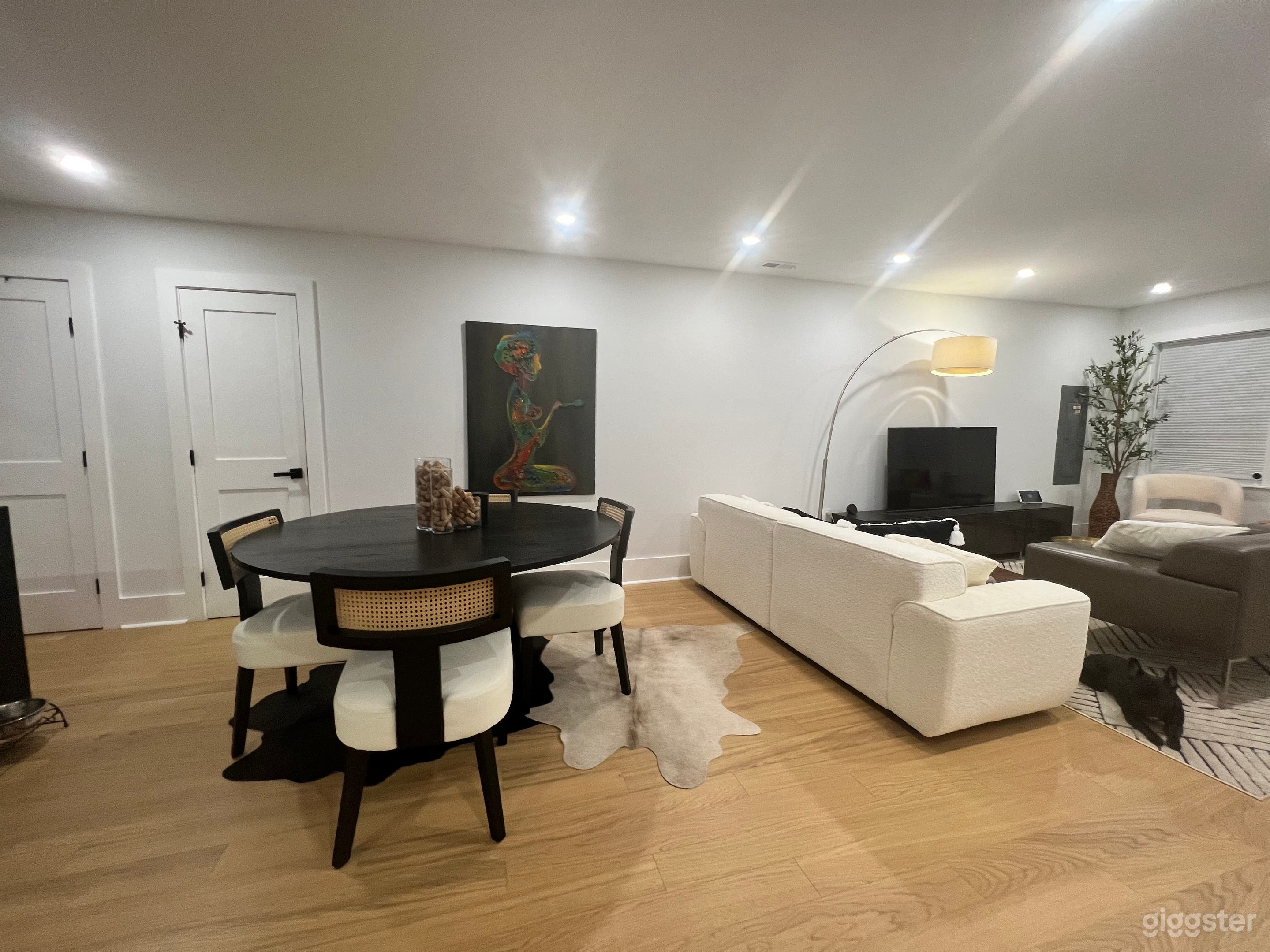 Deanwood Treasure Photo 3