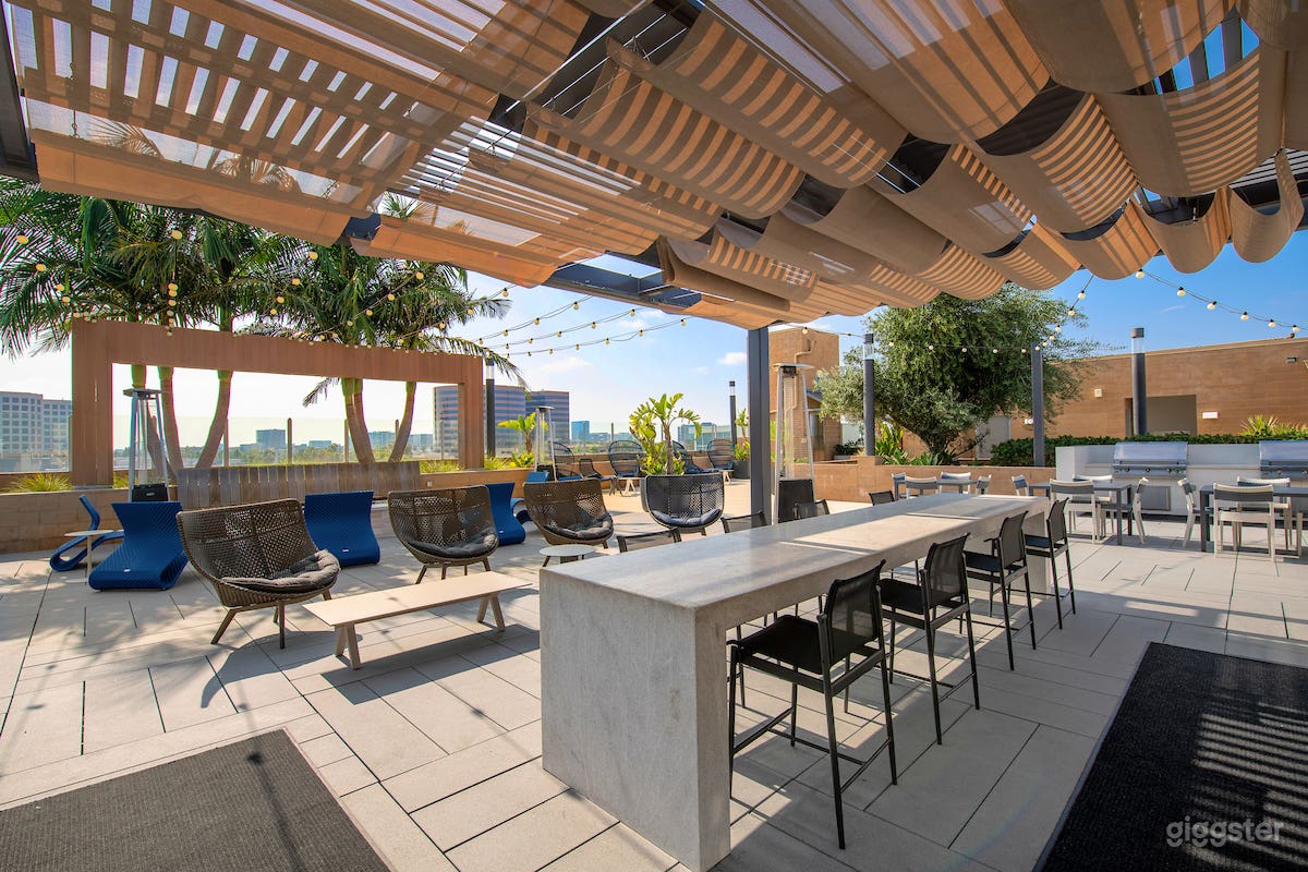 Urban Oasis – Incredible Rooftop Deck in Irvine Photo 4