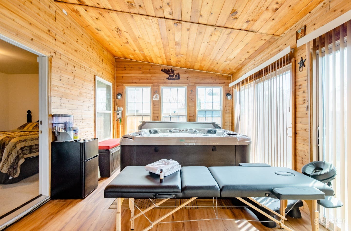 Breaking Dawn Photo 2