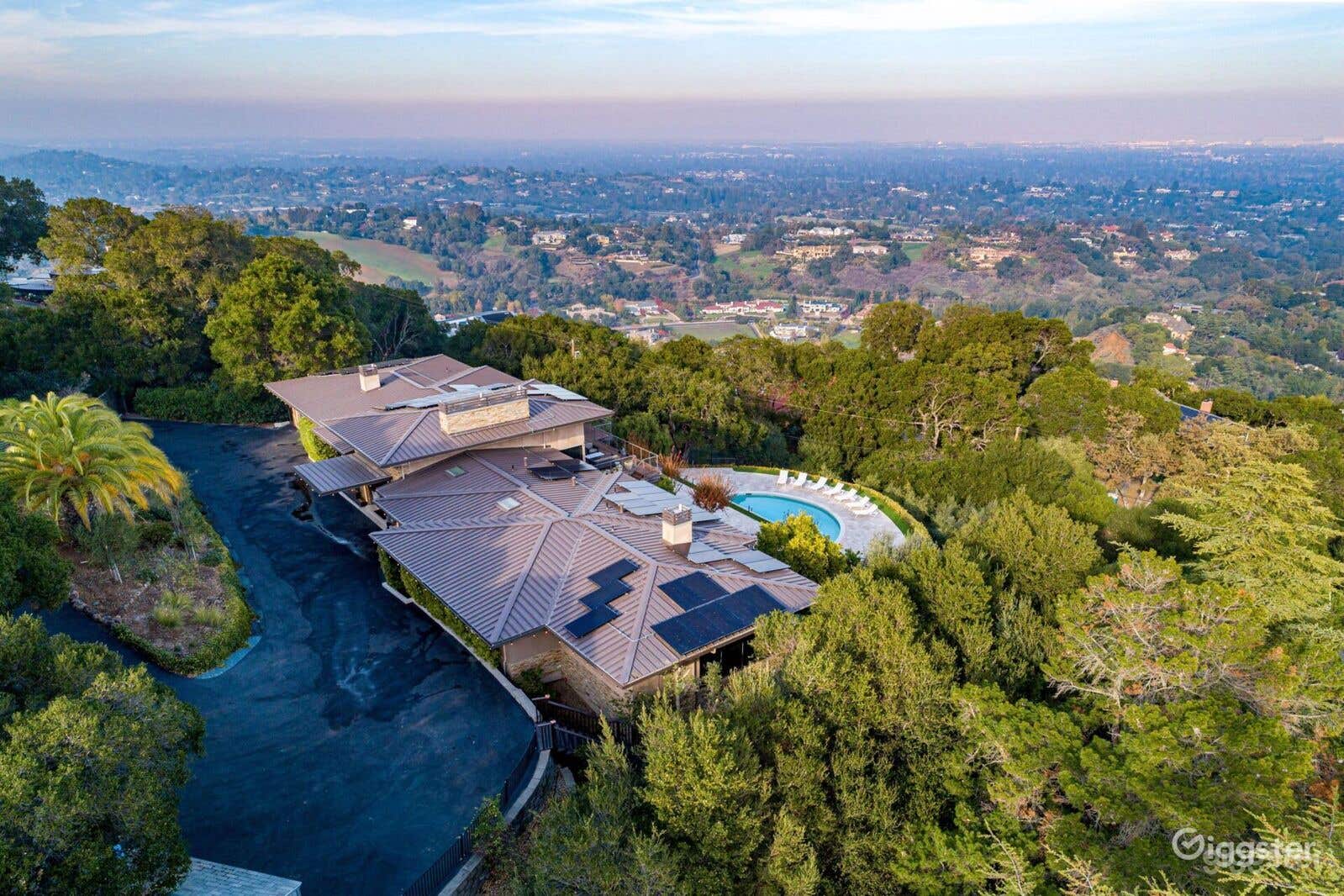Stunning Pool with SF Bay in Los Altos Hills Photo 2