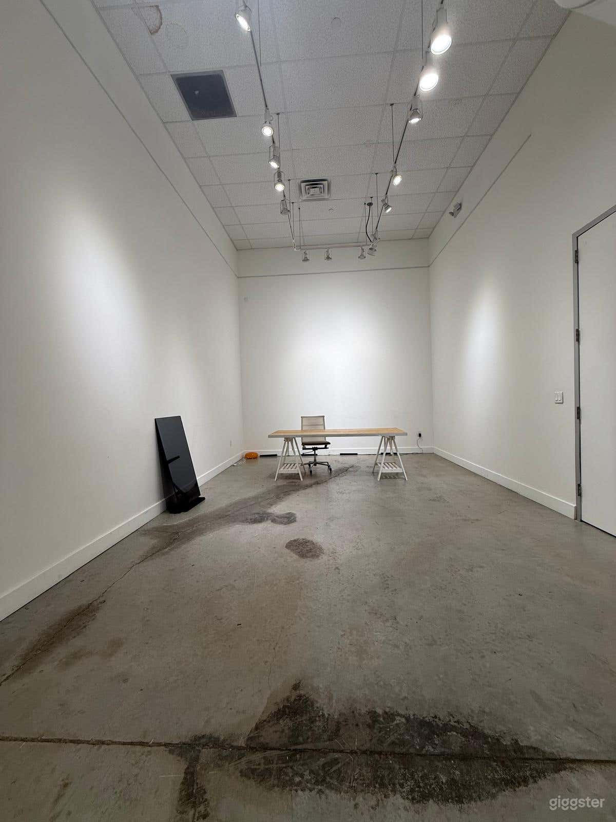 The Record Room | Photo, Film, Music + Events Photo 4