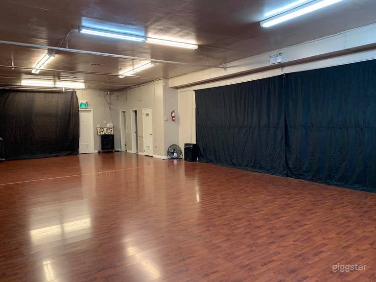  Dance Studio 