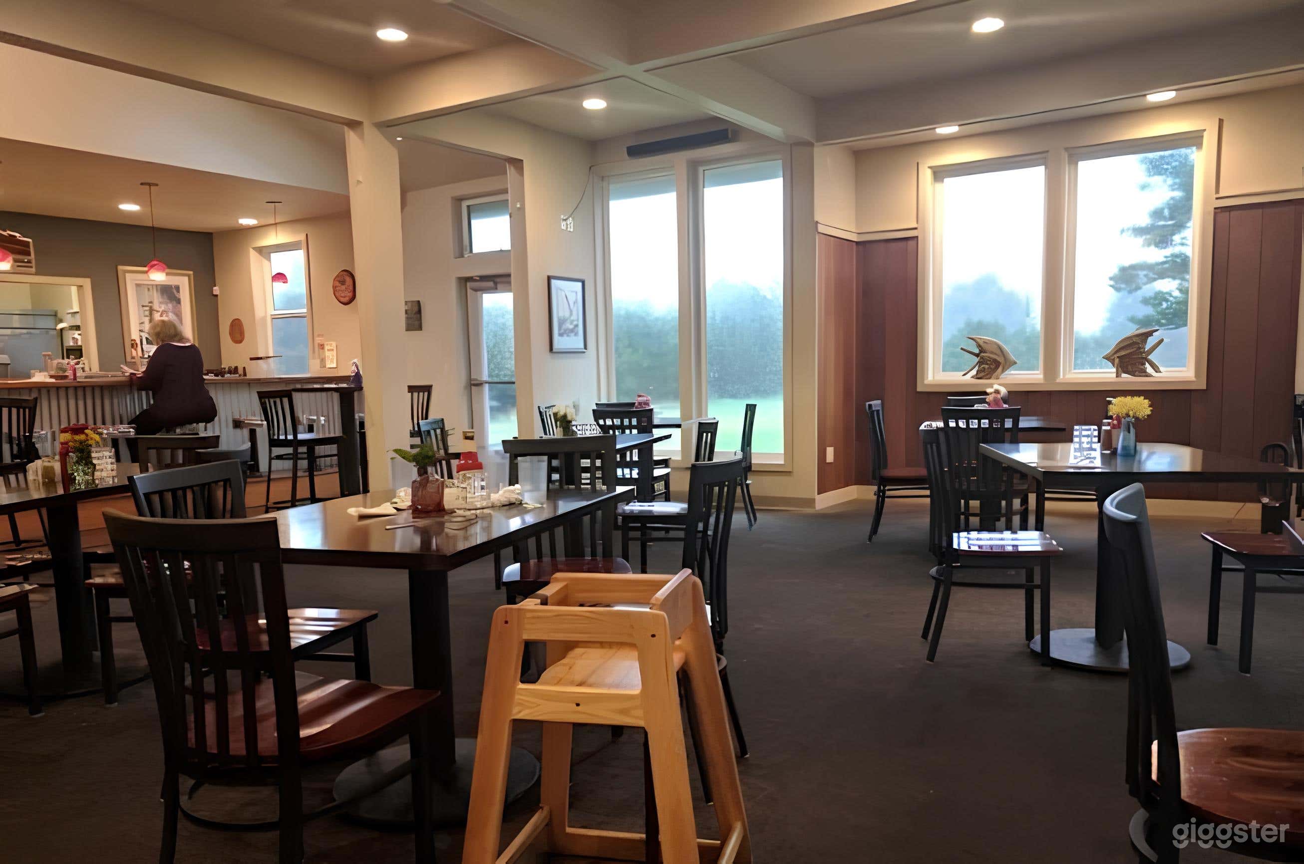 Coastal Dining & Event Space in a Golf Course Photo 4