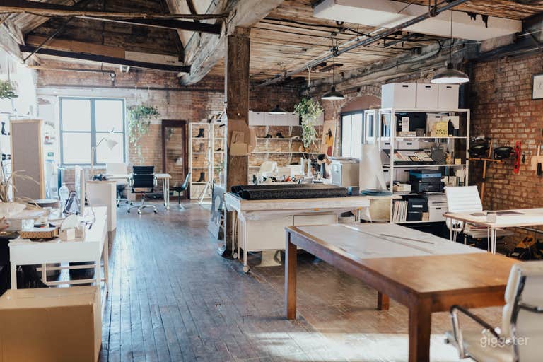  Beautiful Loft On Brooklyn Waterfront 