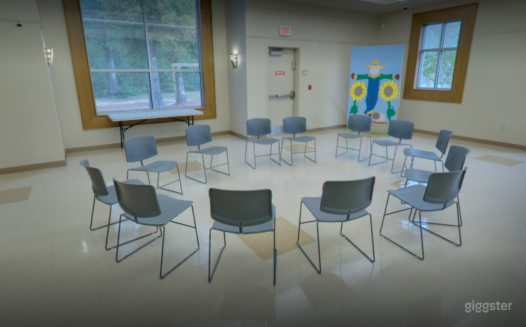 Library Conference Room in Pride-Chaneyville Branch  Photo 1
