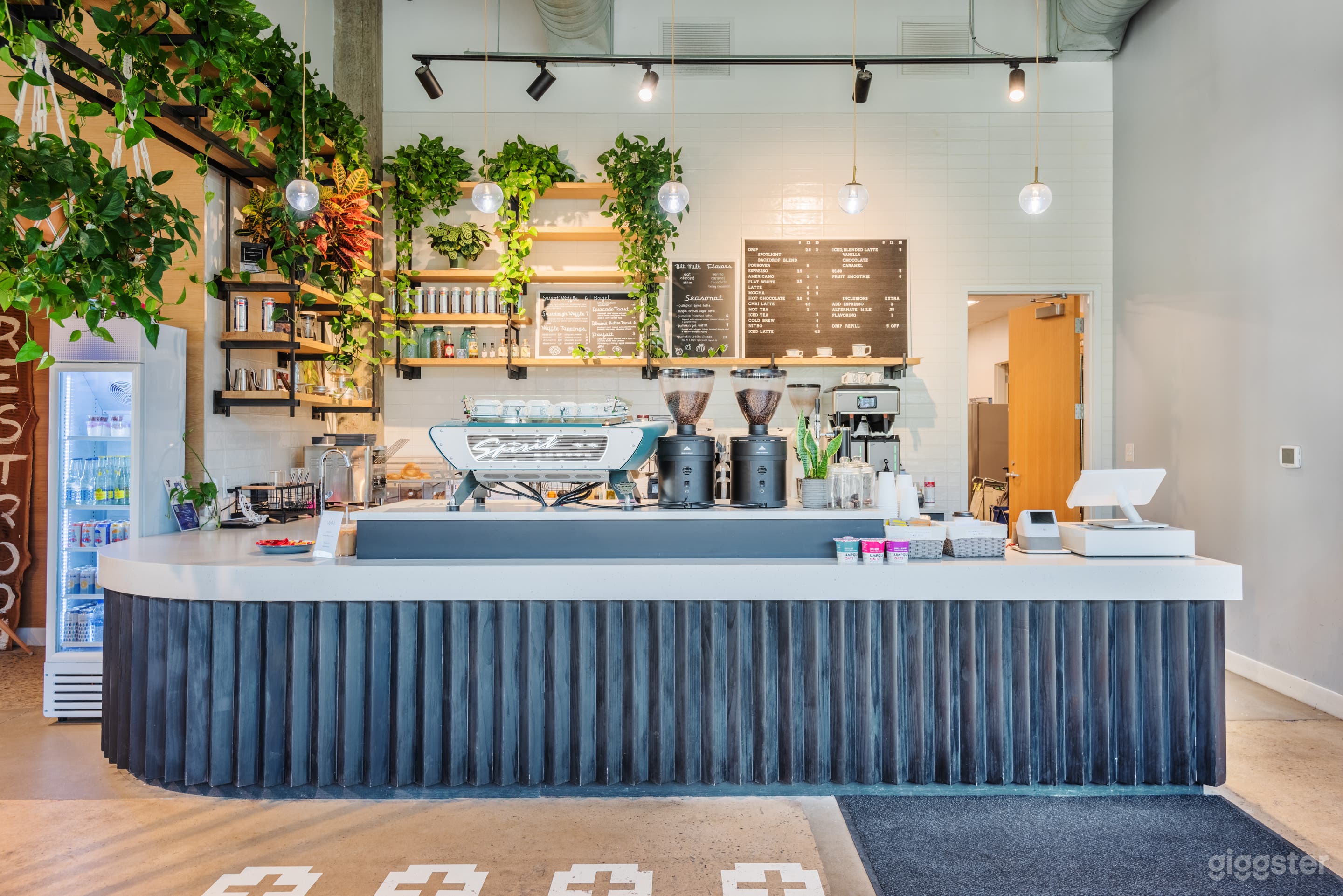 Intimate and Cozy Coffee House Photo 2