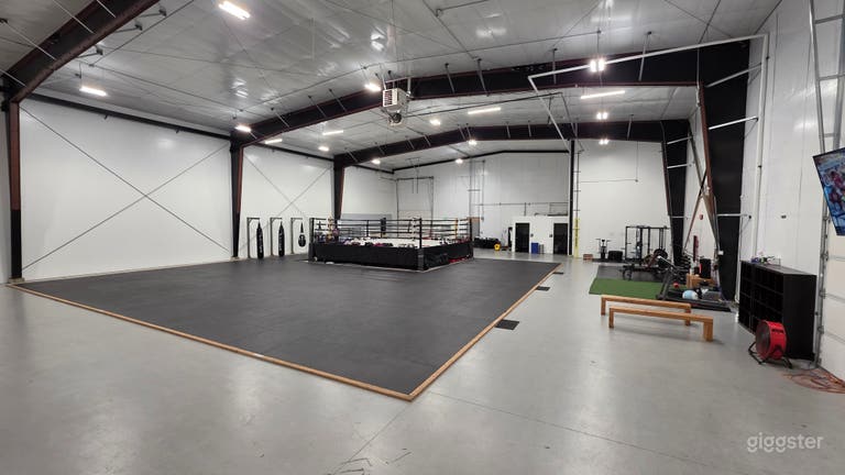  Amplio gimnasio de boxeo tailandés y fitness en Seattle 