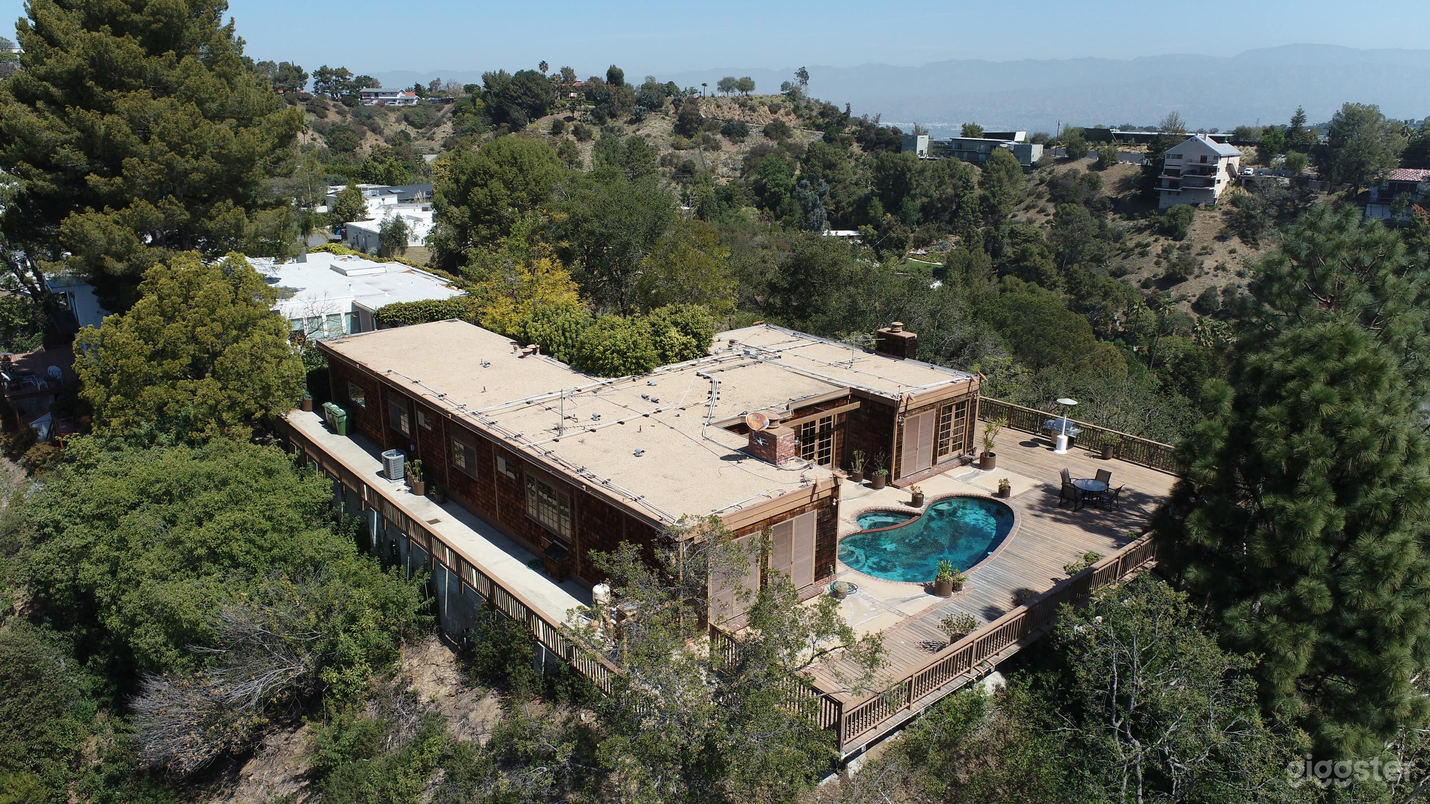 Hollywood Hills "Tree House" with Views Photo 2