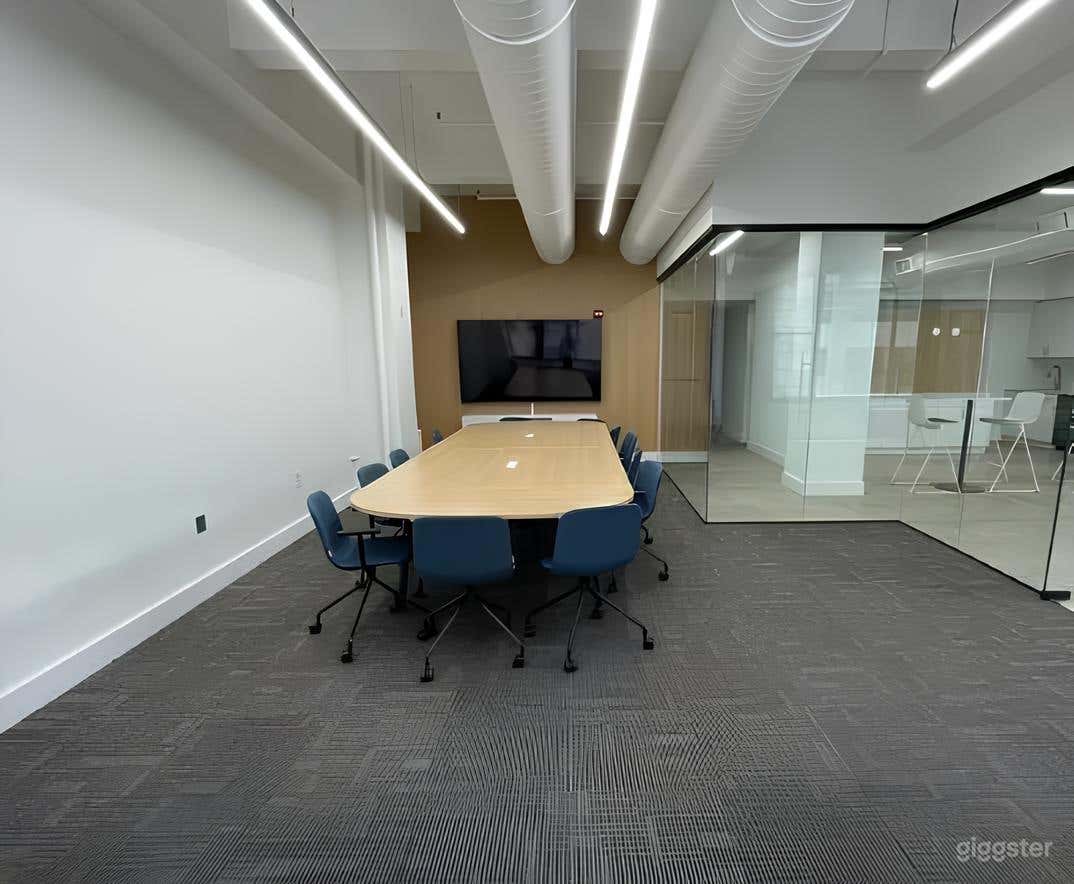 Professional Conference Room 2B in Manhattan Photo 2