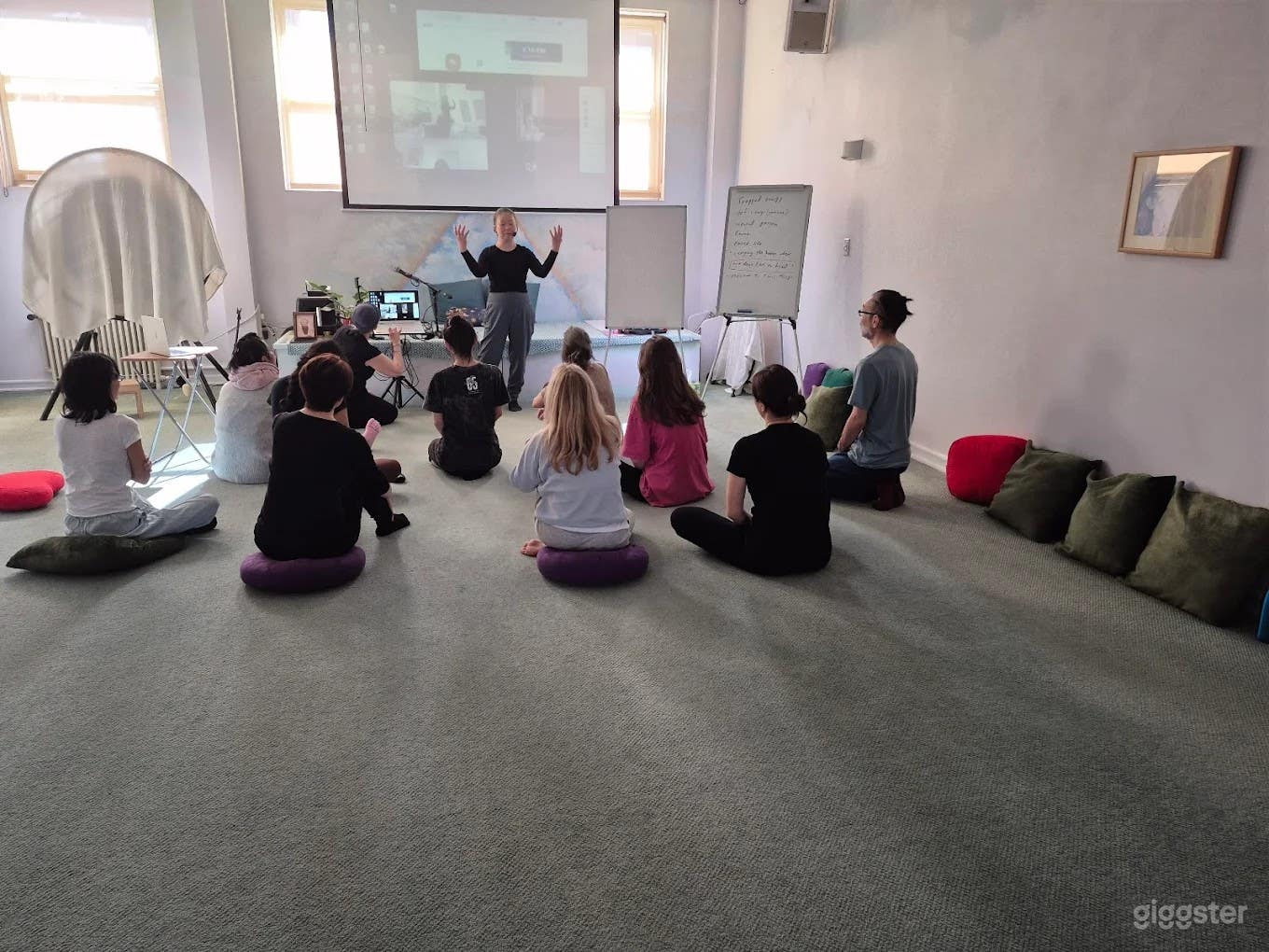 Loft Yoga Studio Photo 4