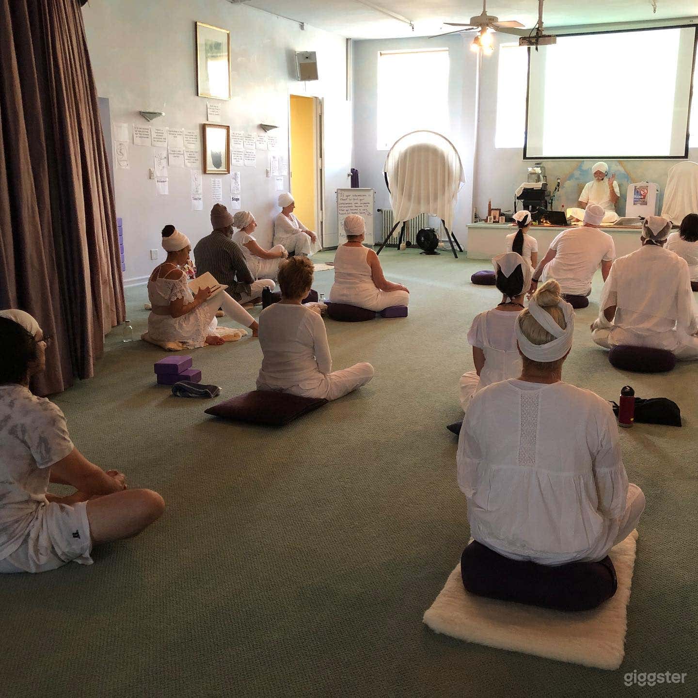 Loft Yoga Studio Photo 2