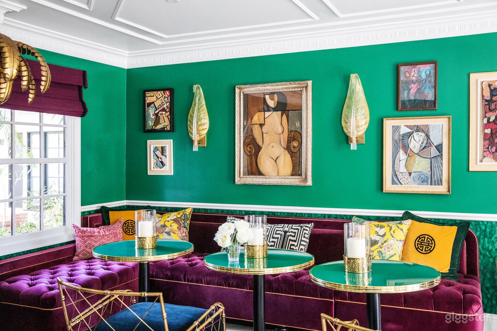 Designer Hotel In The Heart Of The Hollywood Hills Photo 3