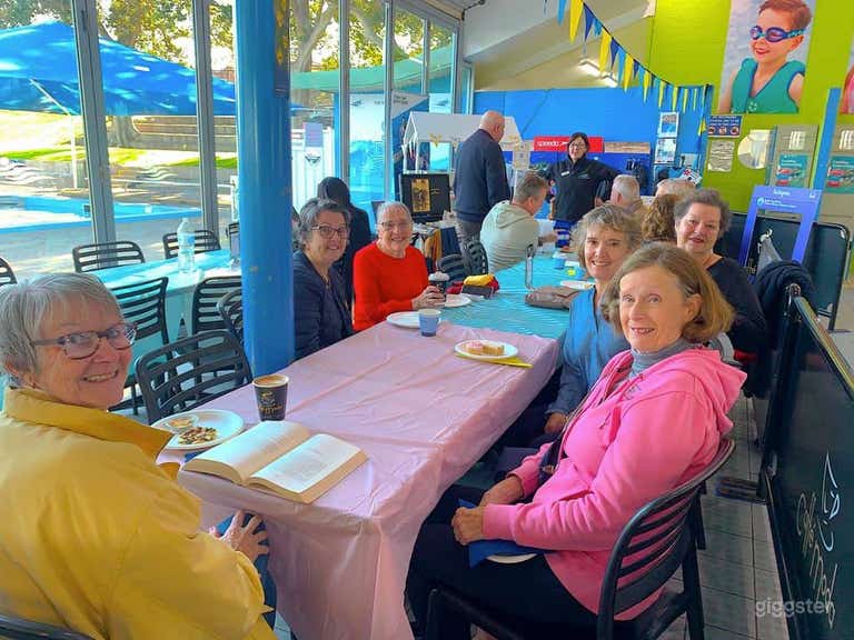 Café moderno y acogedor en Sans Souci 