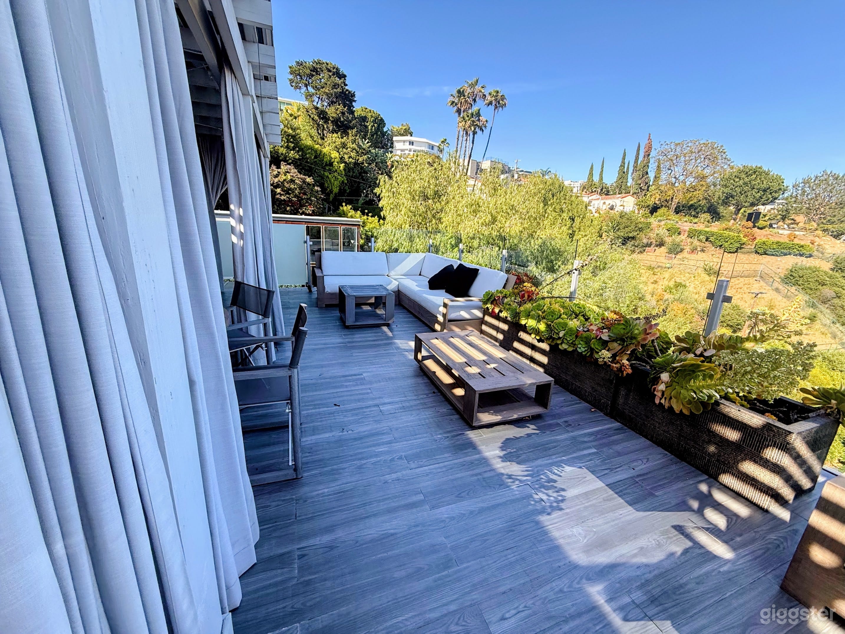 $3.5M Lux Bird St Home Panoramic View, HotTub, Putting Green Photo 2