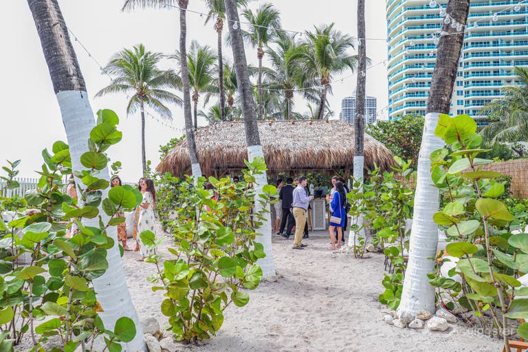  Little Palm Famous White Sand Private Beach Area 