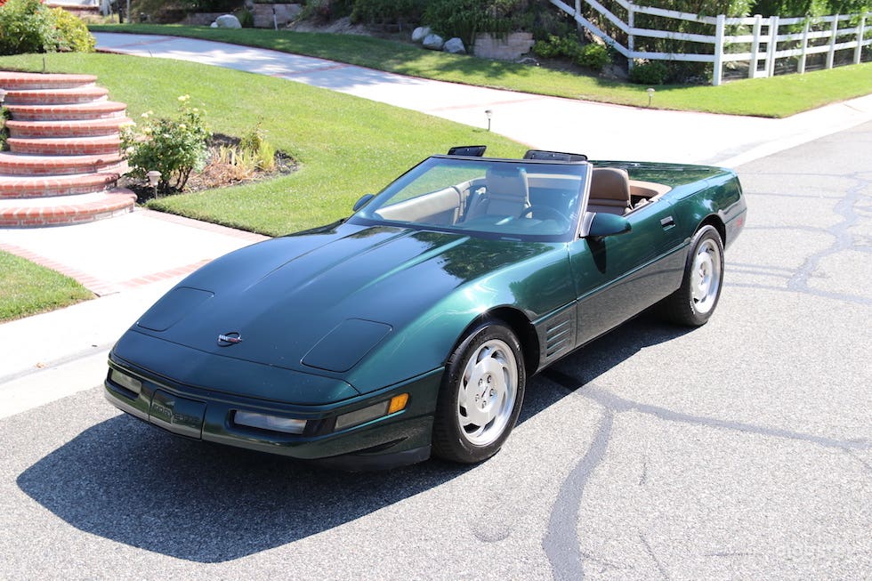 #76,082 1993 Chevrolet Corvette Convertible  Photo 2
