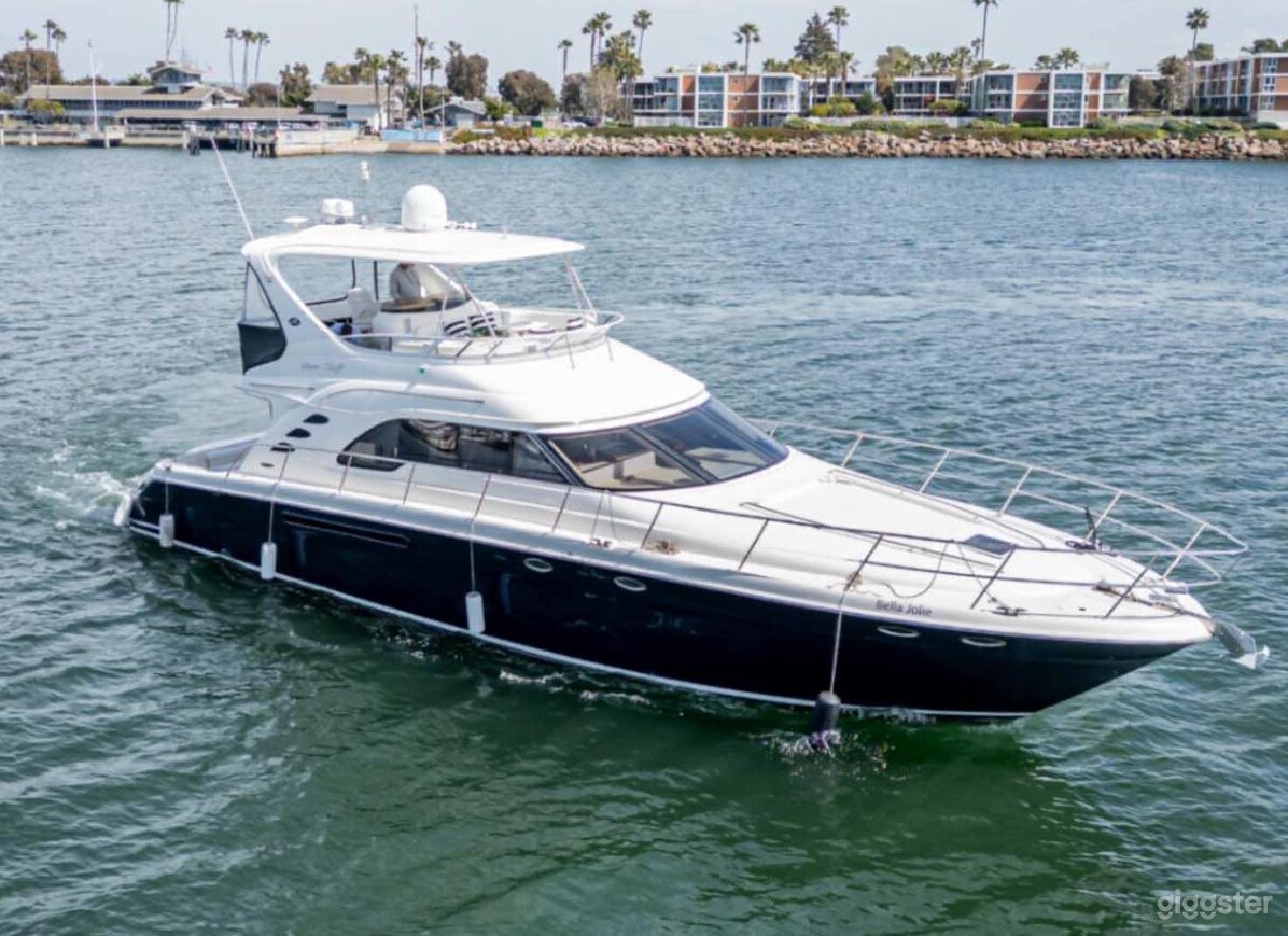 60' SEA RAY / BELLA JOLIE BOAT Photo 1