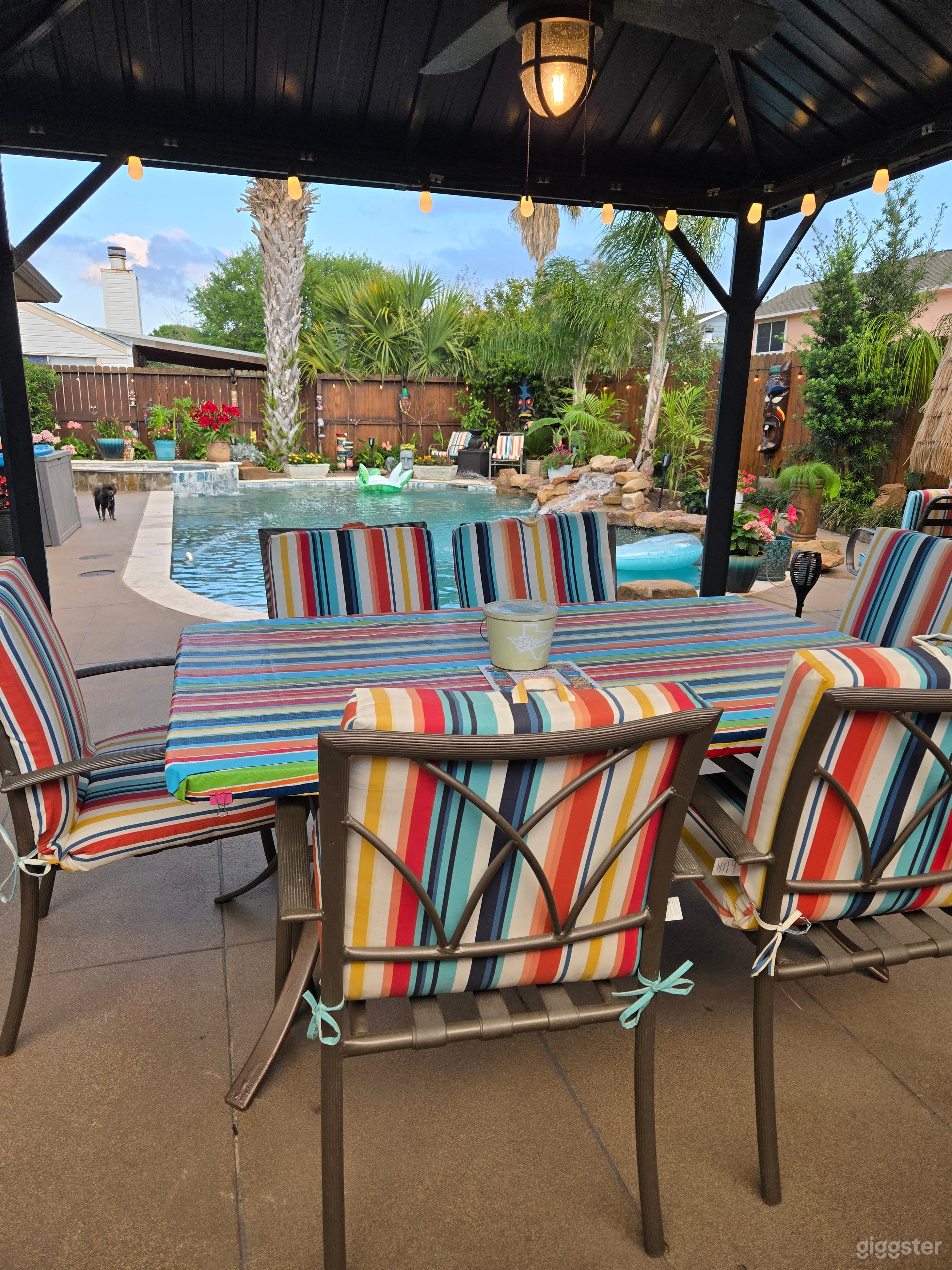 Outdoor Pool with Tropical Vibes - Pasadena Photo 4