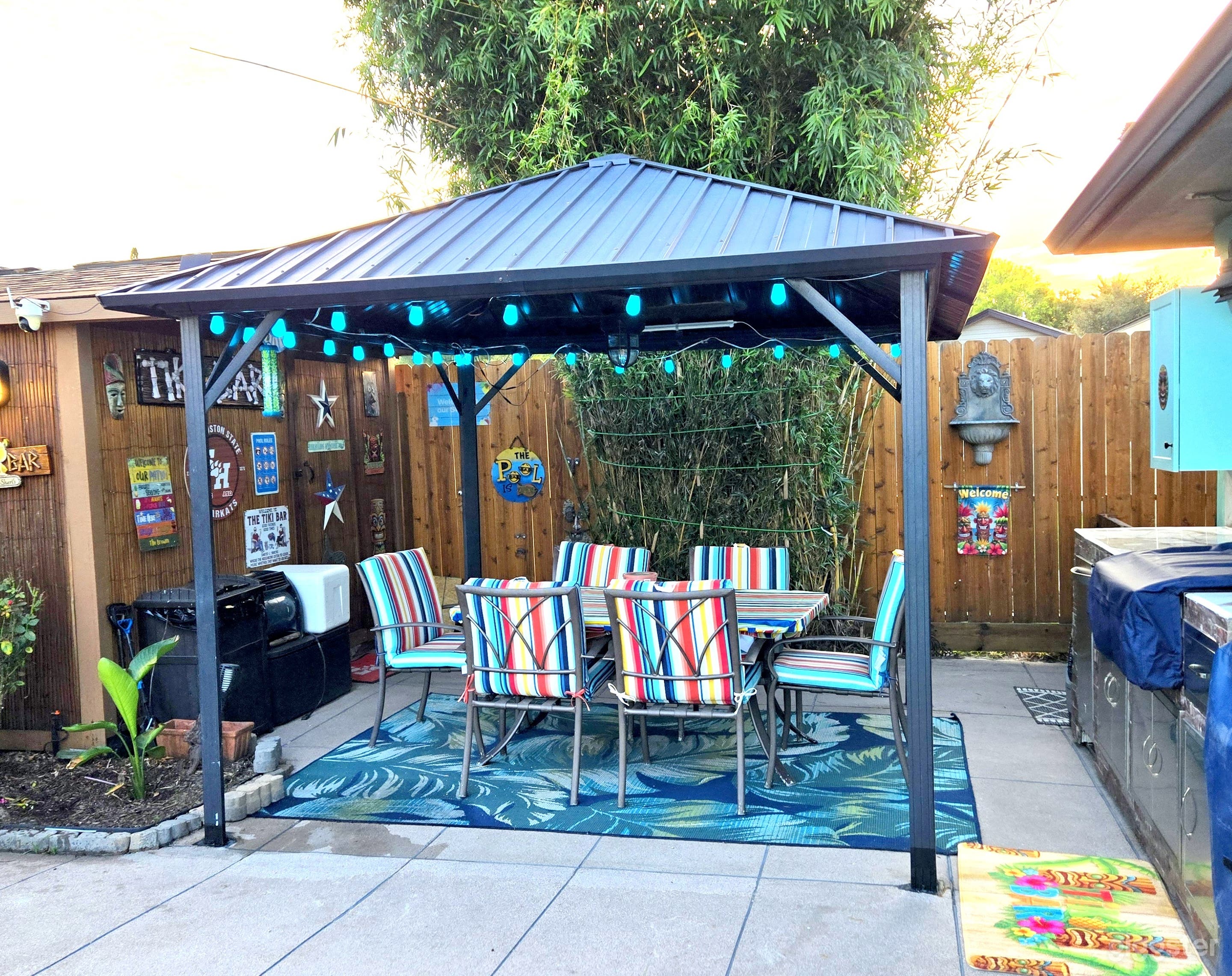 Outdoor Pool with Tropical Vibes - Pasadena Photo 3