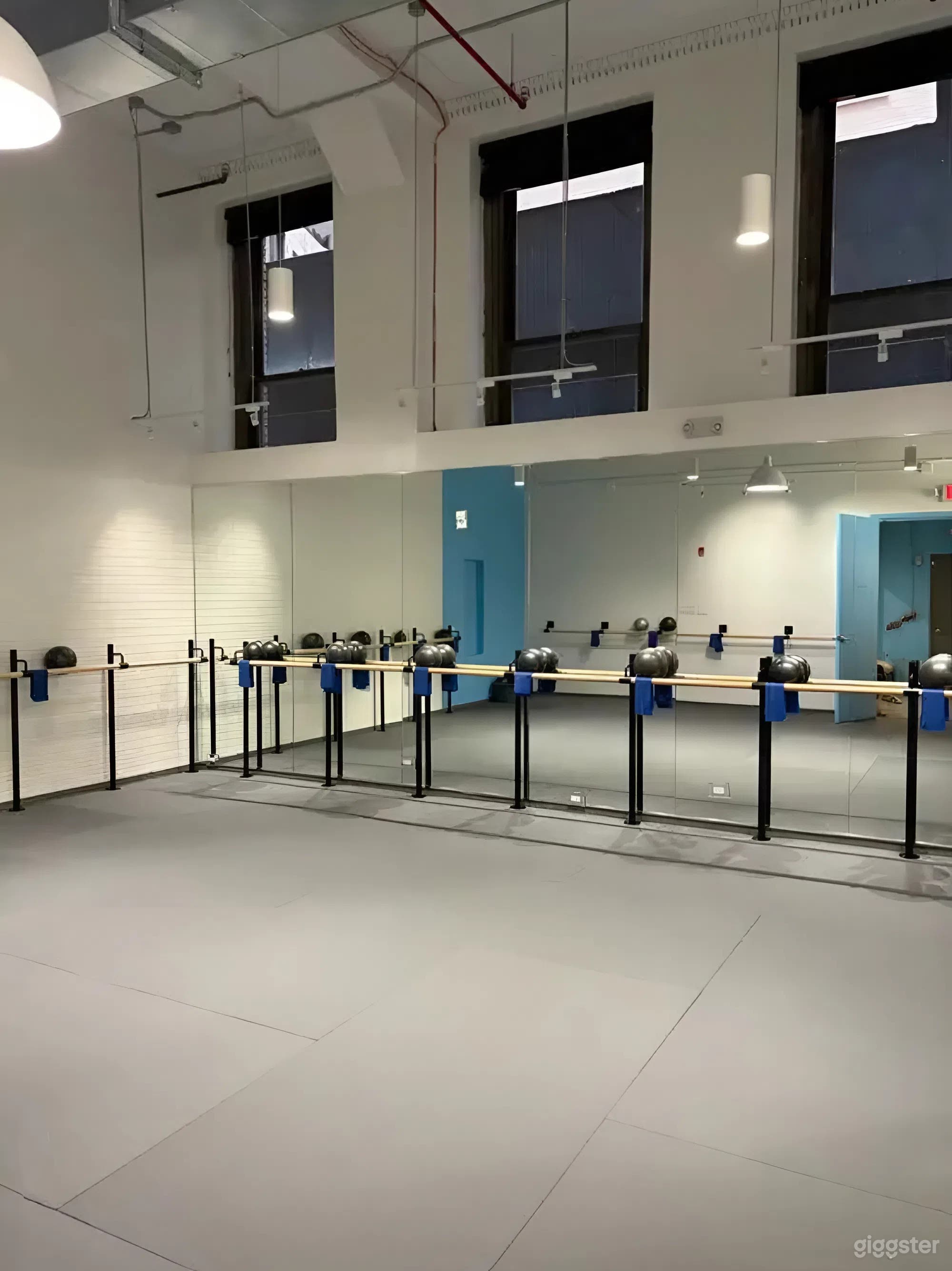 Bright Multi-Studio Fitness Space for Groups and Classes Photo 4