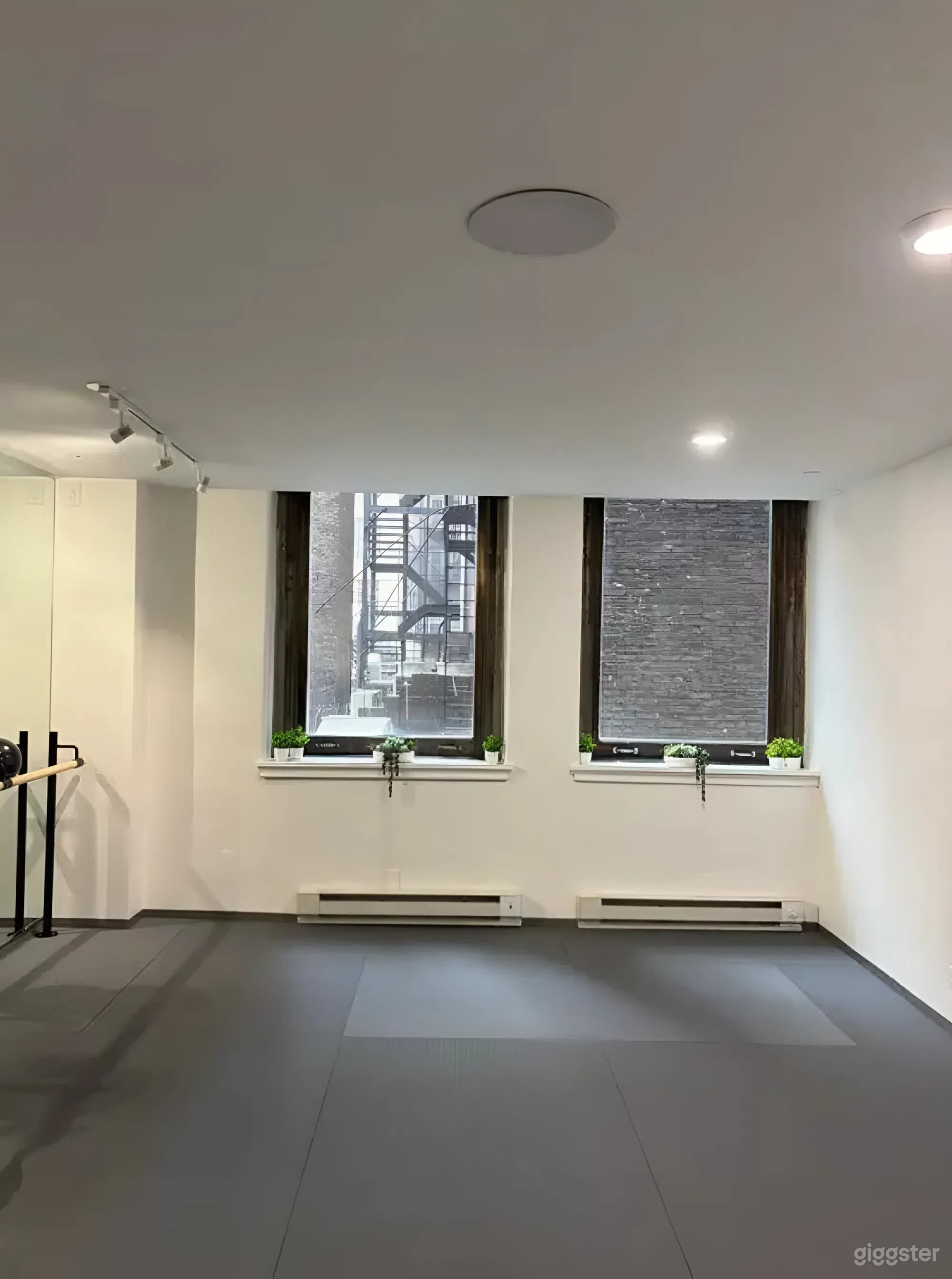 Bright Multi-Studio Fitness Space for Groups and Classes Photo 2