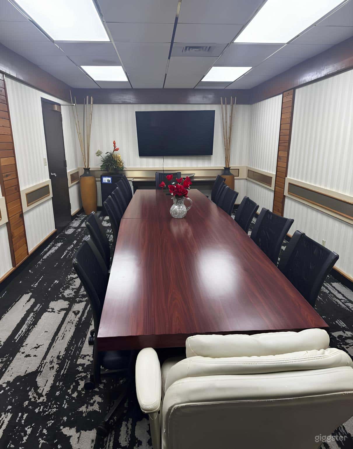 Refined Board Room Photo 3
