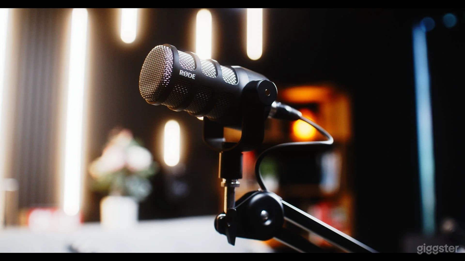 Plug-and-Play Soundproof Podcast Studio in Peoria Photo 2