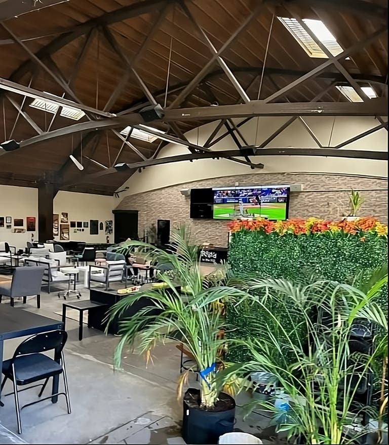  Unique Lounge & Event Space 