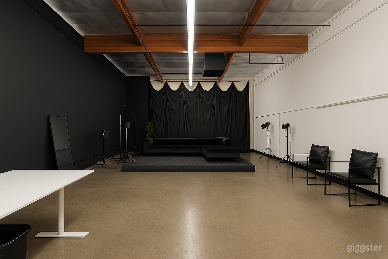 Versatile Loft Studio for Photo, Podcast &amp; Small Events Photo 1