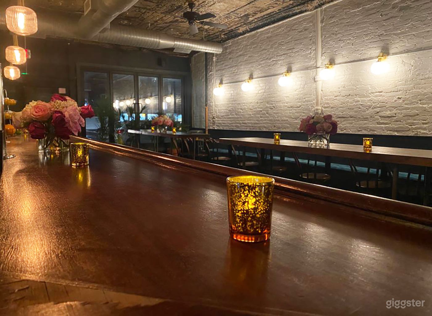 Cocktail bar in Brooklyn Photo 4