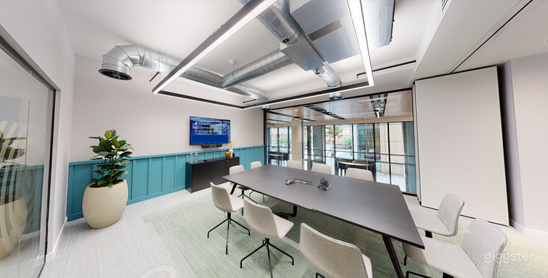  The Conservatory Room Good for 10 Persons  